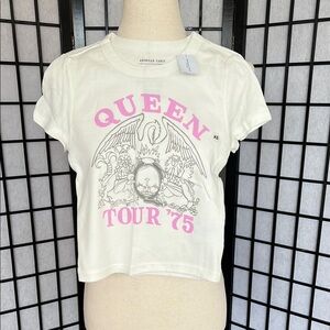 American Eagle Band Tee Queen tour 75